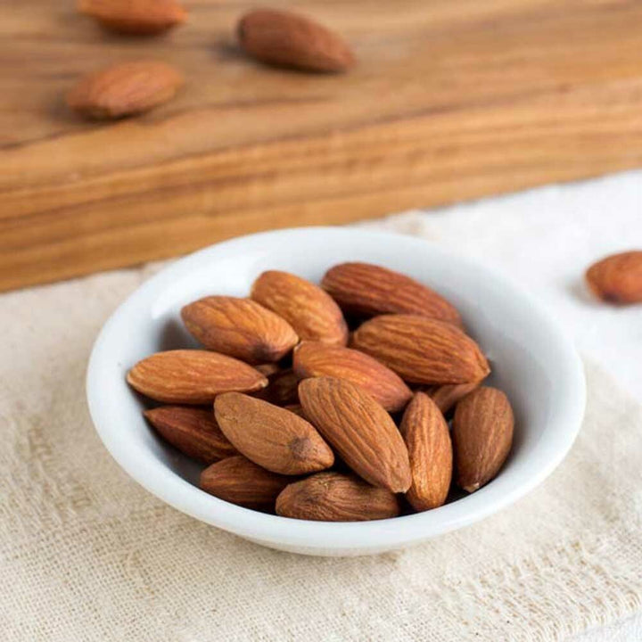 Almond Fragrance Oil (Oil Soluble)
