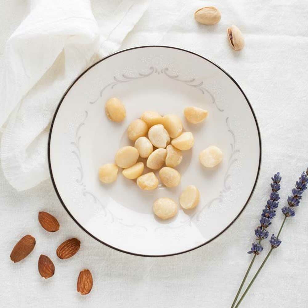 Organic Macadamia Praline Flavor Oil for Lip Balm