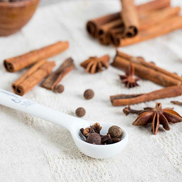 Organic Mulling Spice Flavor Oil for Lip Balm