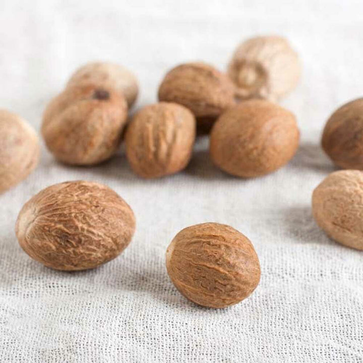 Organic Nutmeg Flavor Oil for Lip Balm