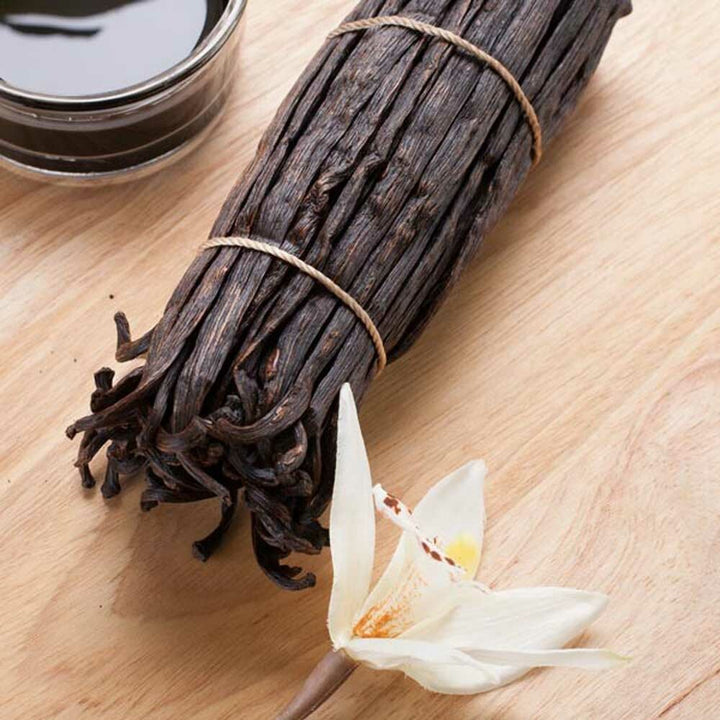 Organic Vanilla Fragrance Emulsion with Heavy Floral Notes (Water Soluble)