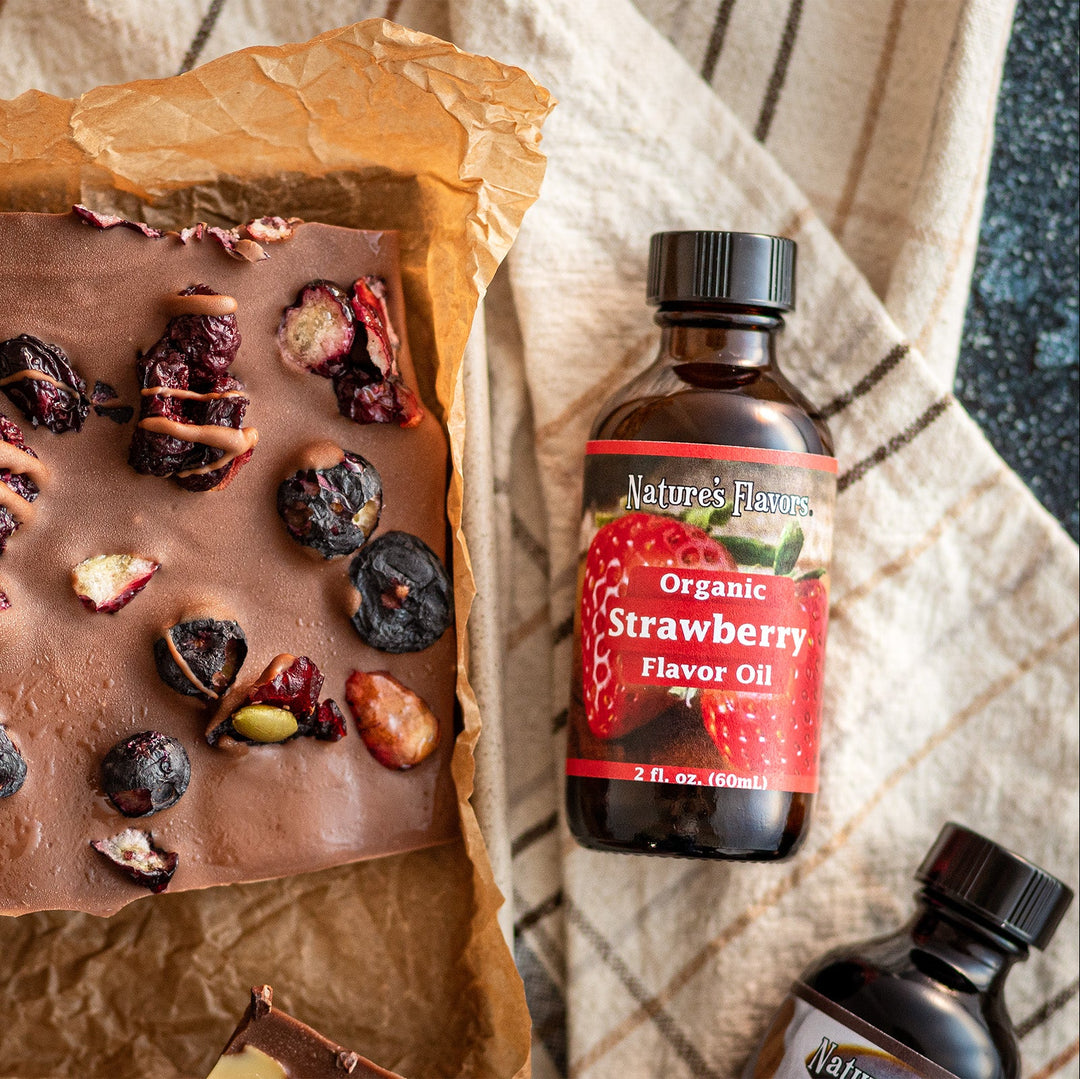 Strawberry Flavor Oil, Organic