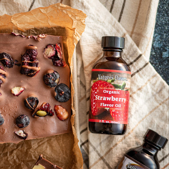 Strawberry Flavor Oil, Organic