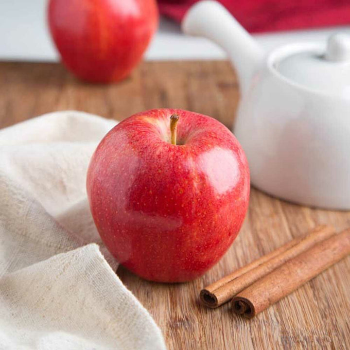 Spiced Apple Cotton Candy (Ready to Eat)