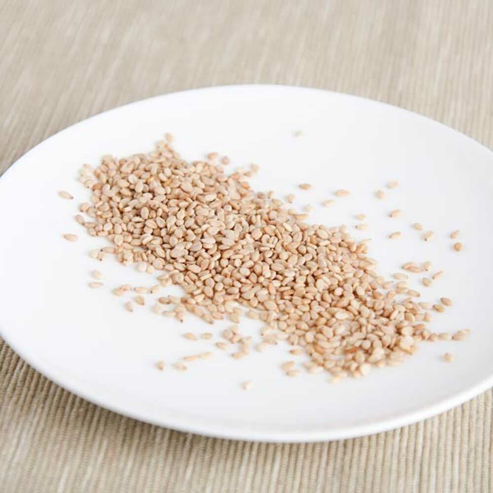 Sesame Cotton Candy (Ready to Eat)