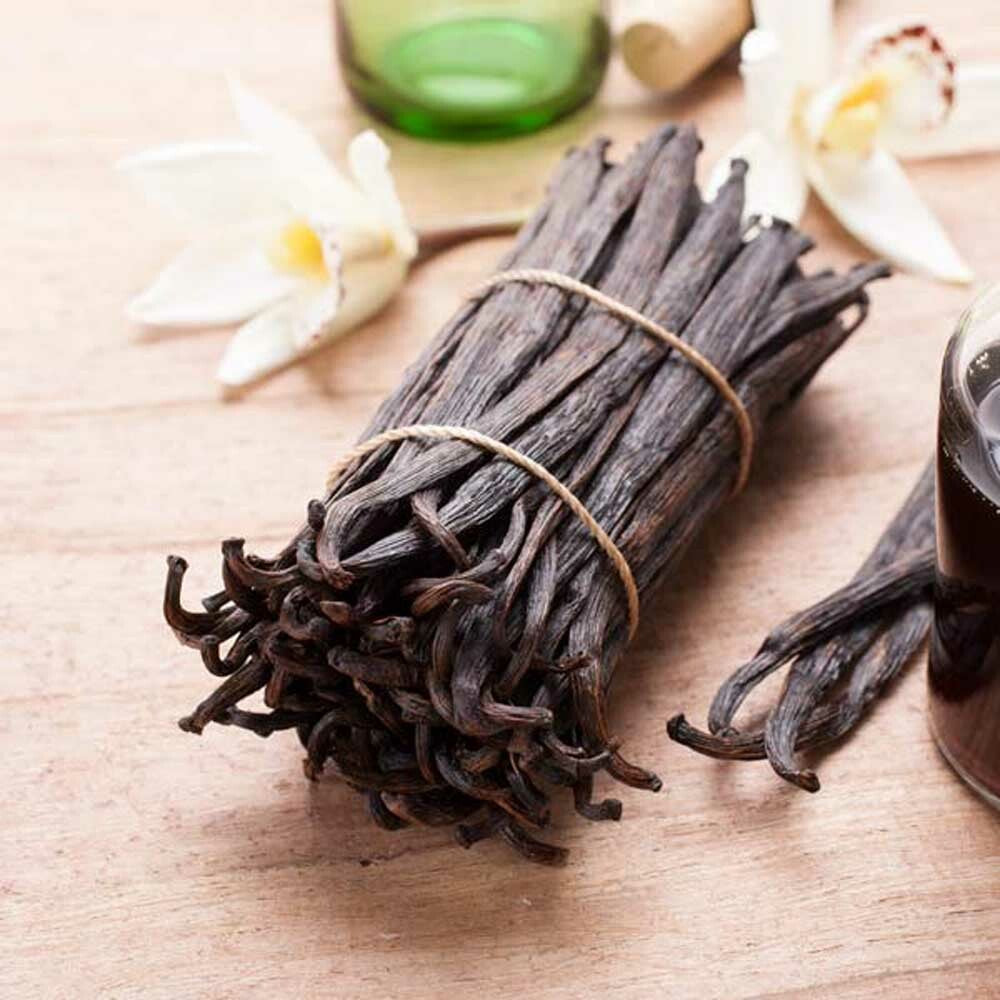 Organic Vanilla Fragrance Oil (Heavy Floral) (Alcohol Soluble)